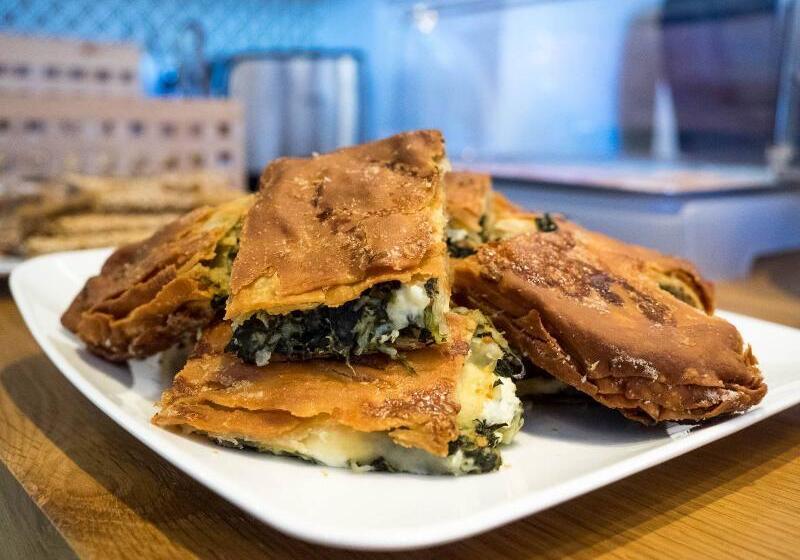 בית מלון כפרי Athena