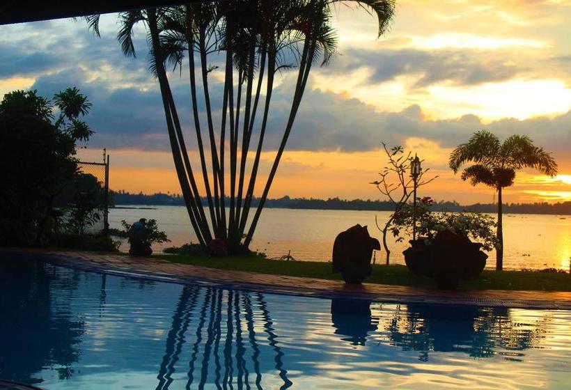 호텔 Blue Water Villa