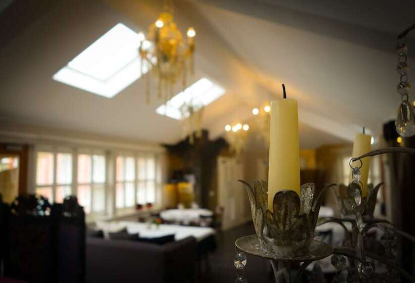 فندق Brockley Hall