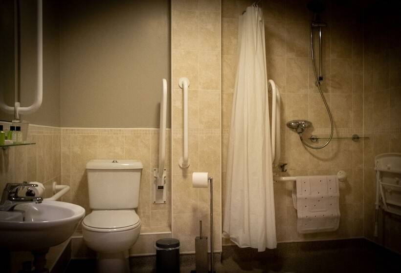 فندق Brockley Hall