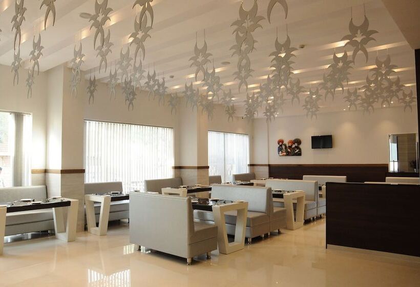 Otel Chandra Imperial