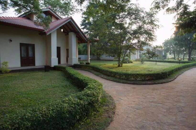 בית מלון כפרי Chenra