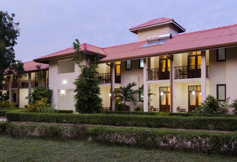 בית מלון כפרי Chenra