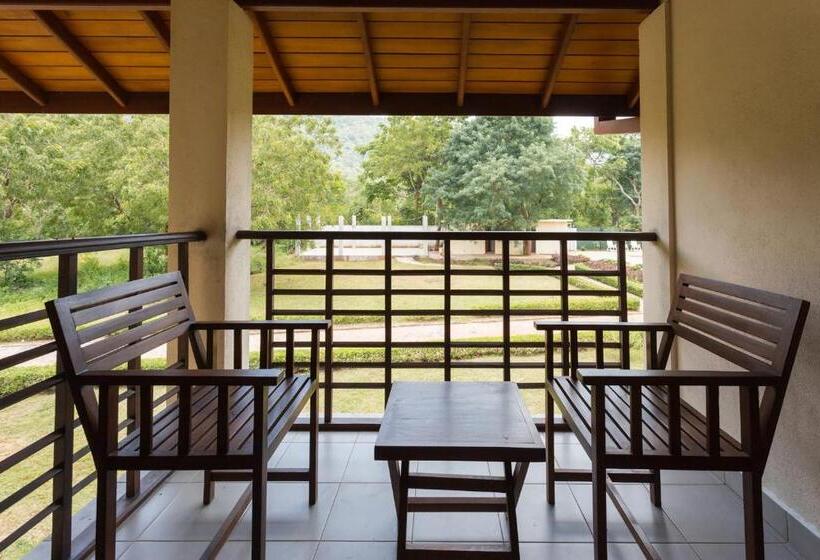 בית מלון כפרי Chenra