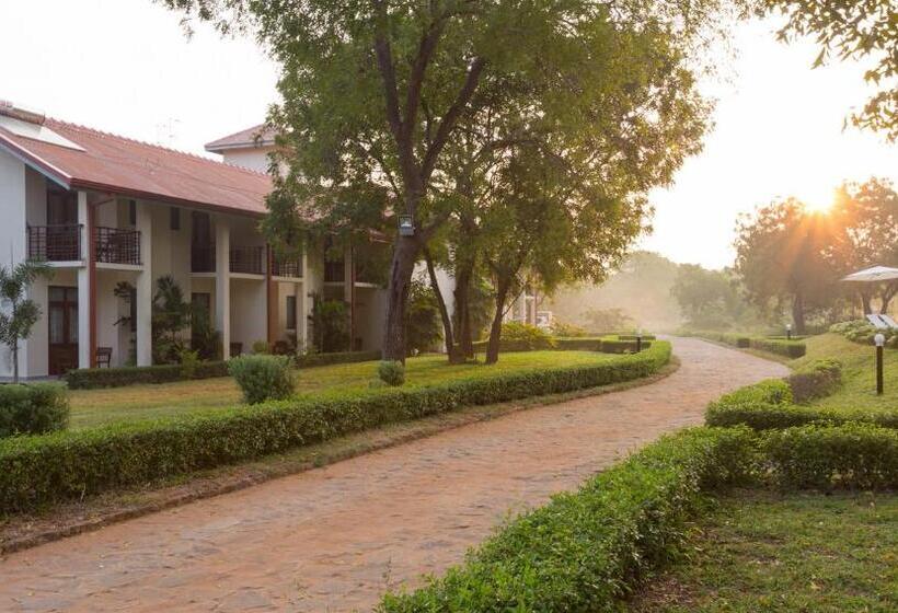 בית מלון כפרי Chenra