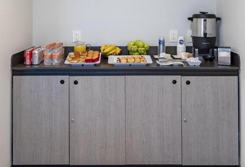 בית מלון כפרי City Express Junior By Marriott Merida Altabrisa