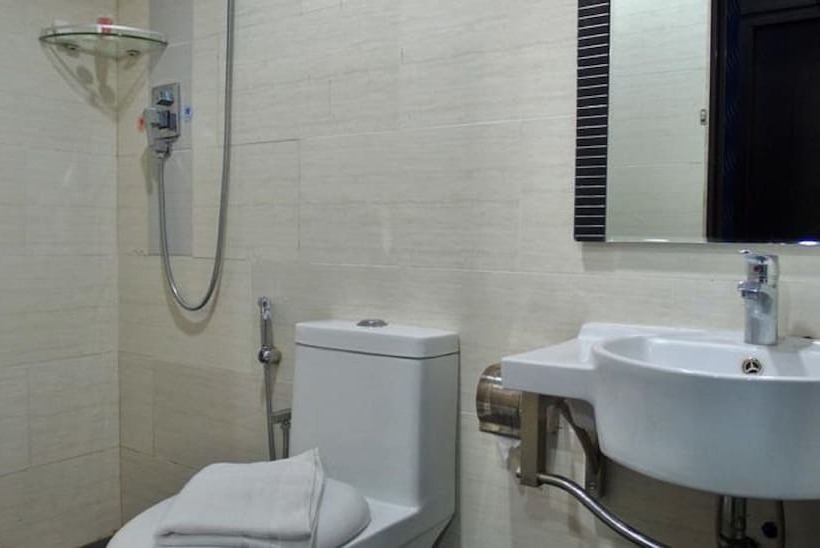 호텔 Classic Kinabalu