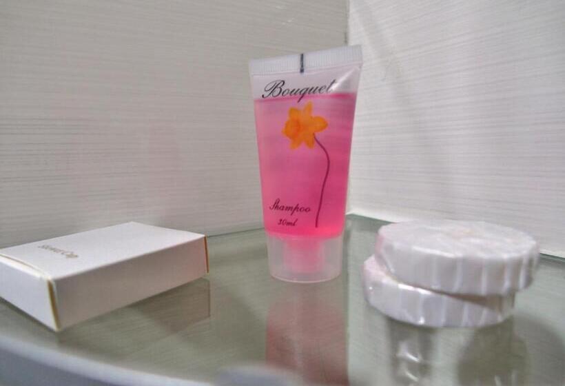 호텔 Classic Kinabalu