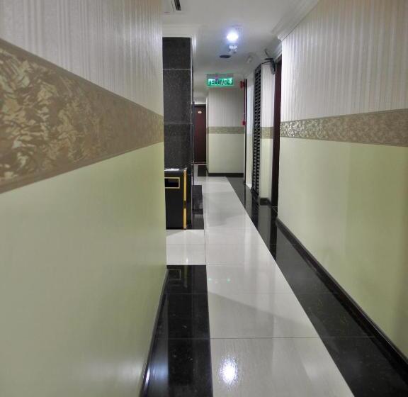 בית מלון כפרי Classic Kinabalu