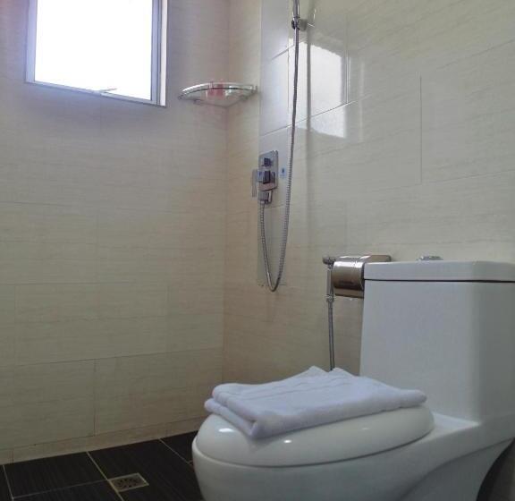 호텔 Classic Kinabalu