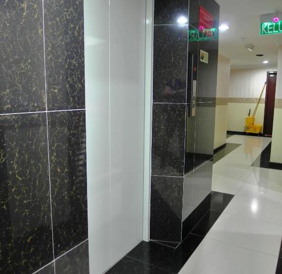 בית מלון כפרי Classic Kinabalu