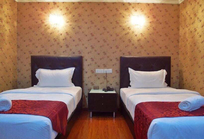 בית מלון כפרי Classic Kinabalu