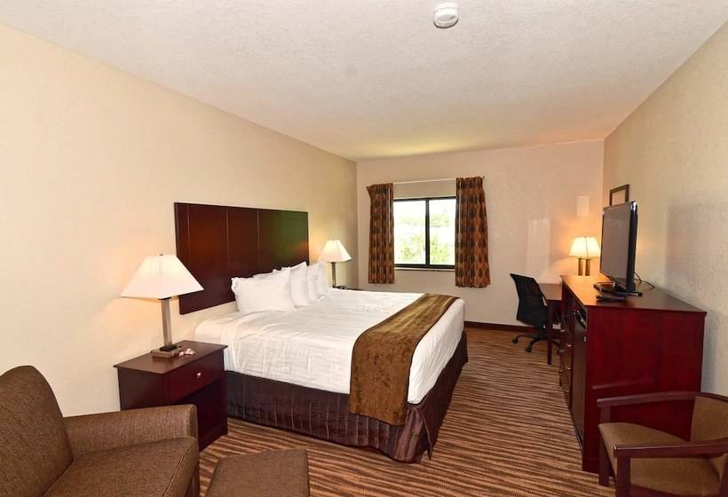 فندق Cobblestone Inn & Suites   Clarion