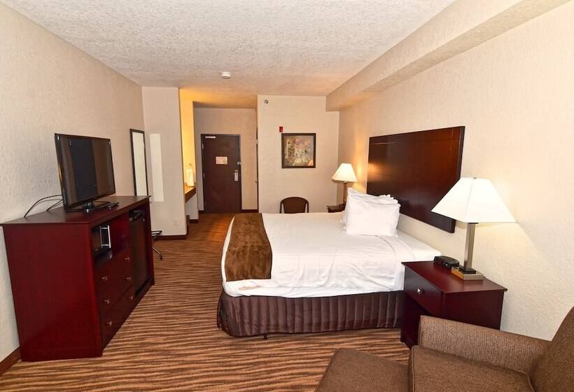فندق Cobblestone Inn & Suites   Clarion