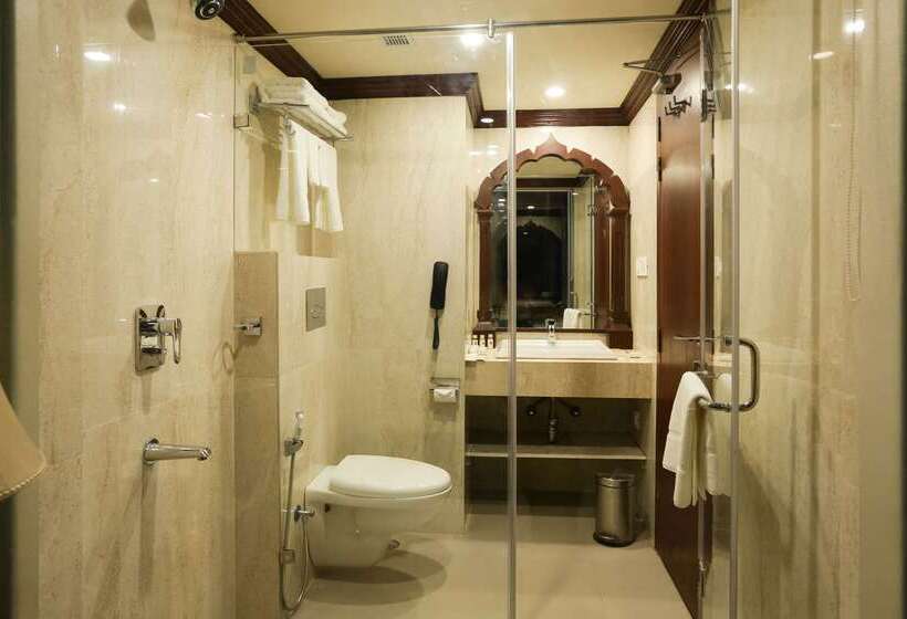 فندق Comfort Inn Sapphire   A Inde