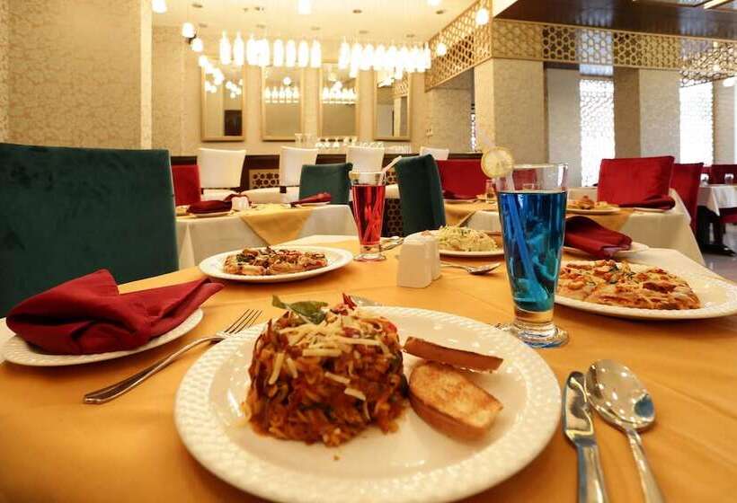 فندق Comfort Inn Sapphire   A Inde