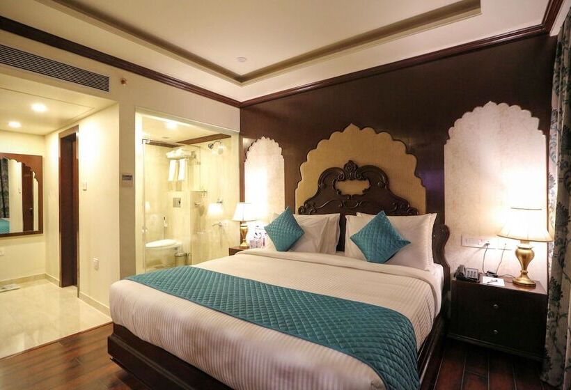 فندق Comfort Inn Sapphire   A Inde