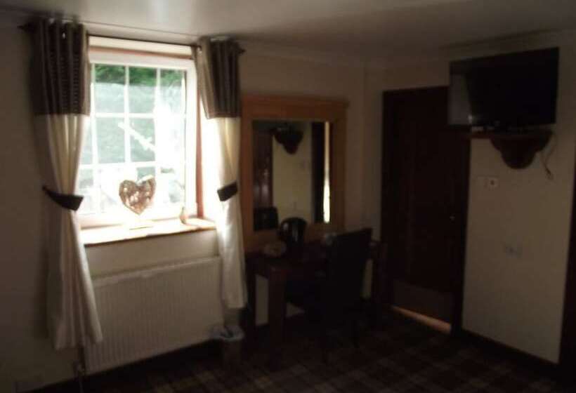 ホテル Dalgarven House