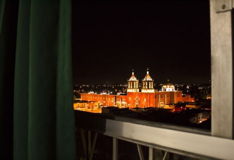 בית מלון כפרי El Monte