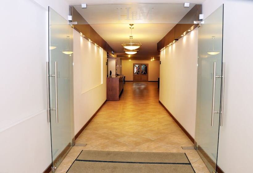 בית מלון כפרי El Monte