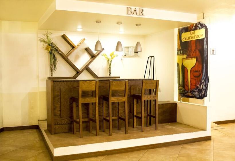 בית מלון כפרי El Monte