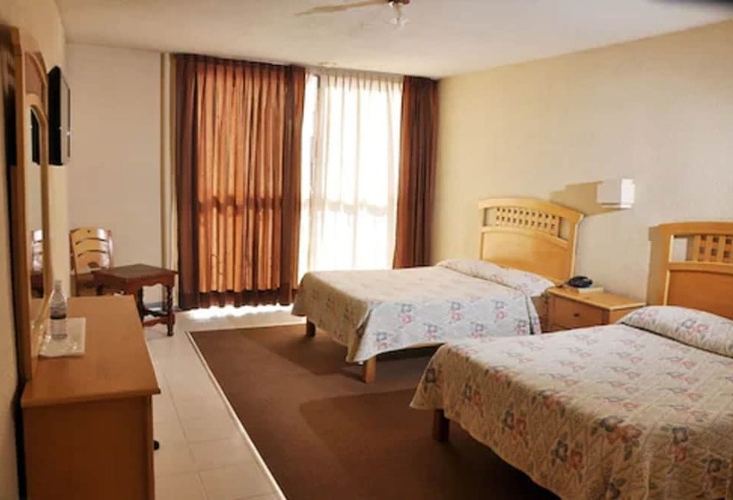 בית מלון כפרי El Monte