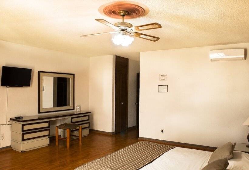 בית מלון כפרי El Monte