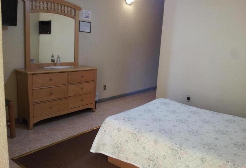 בית מלון כפרי El Monte