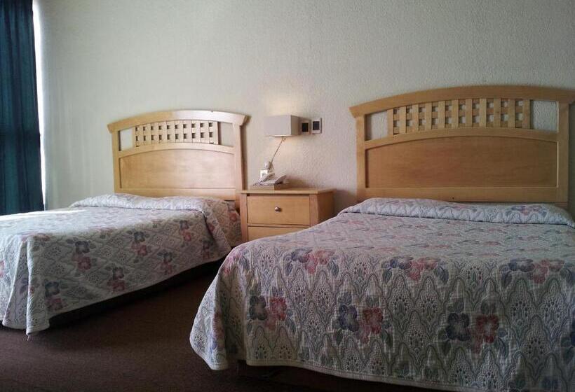 בית מלון כפרי El Monte