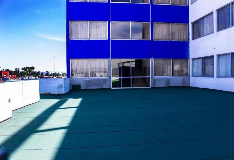 בית מלון כפרי El Monte