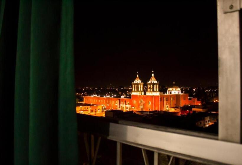 בית מלון כפרי El Monte