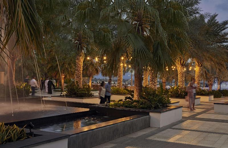 هتل Fairmont Fujairah Beach Resort