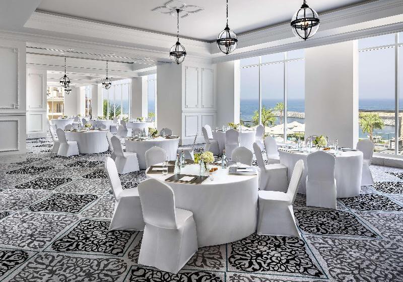 هتل Fairmont Fujairah Beach Resort