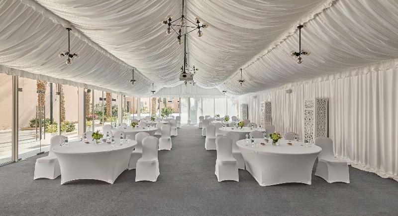 هتل Fairmont Fujairah Beach Resort