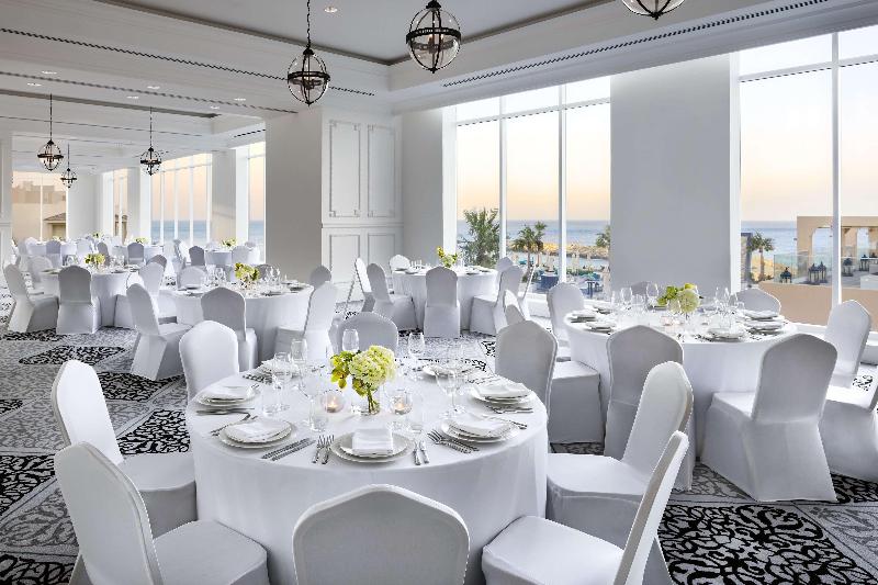 هتل Fairmont Fujairah Beach Resort