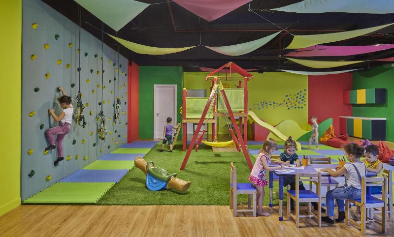 هتل Fairmont Fujairah Beach Resort