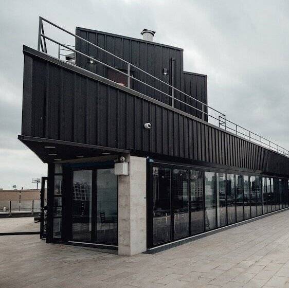 בית מלון כפרי Feather Factory