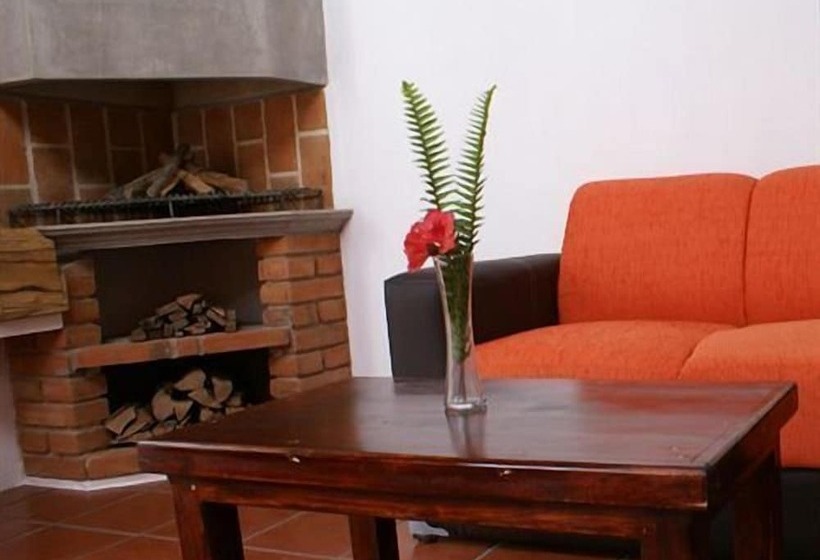 فندق Finca Santa Rosa