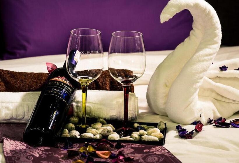 Golden Roof Hotel Sunway Ipoh