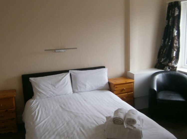 בית מלון כפרי Grosvenor House