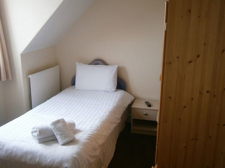 בית מלון כפרי Grosvenor House