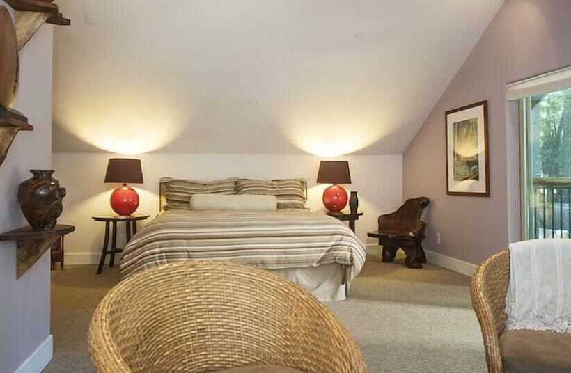 ホテル Harmony Ridge Lodge