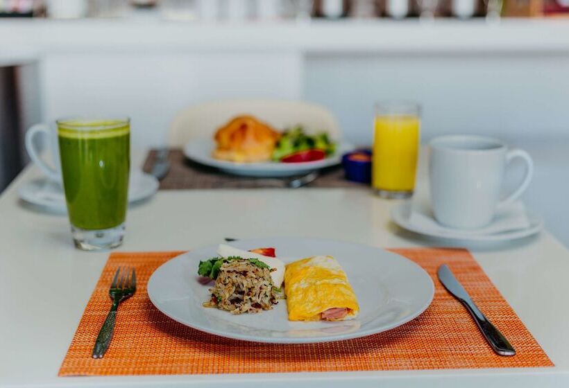 Отель Hilton Garden Inn Silao Aeropuerto Bajio