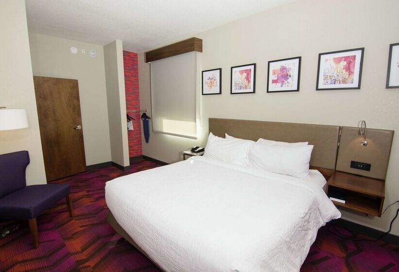 فندق Hilton Garden Inn Tampa Suncoast Parkway