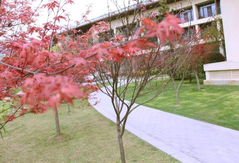 ホテル Holiday Inn Express Emei Mountain, An Ihg