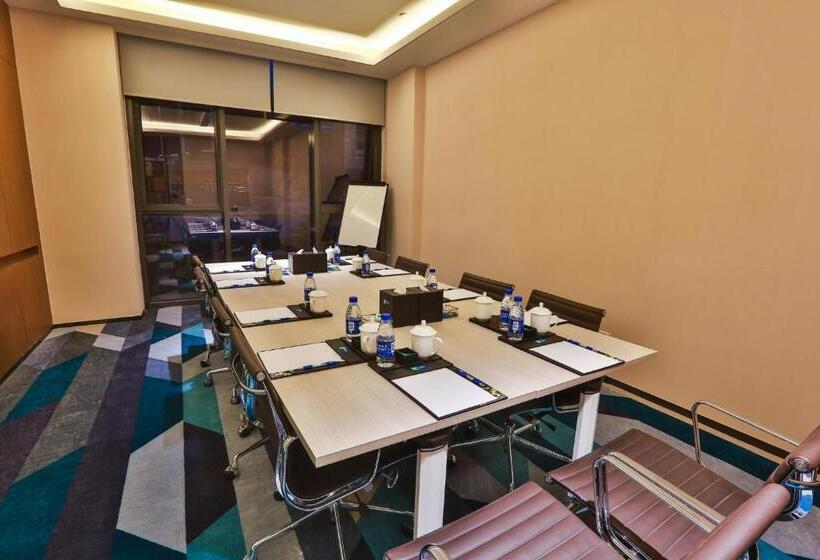 ホテル Holiday Inn Express Emei Mountain, An Ihg