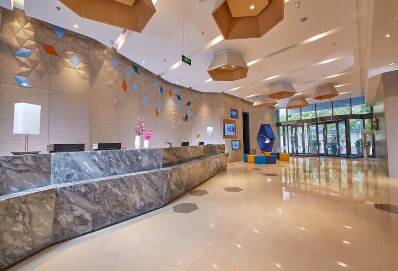 호텔 Holiday Inn Express Panjin Downtown, An Ihg