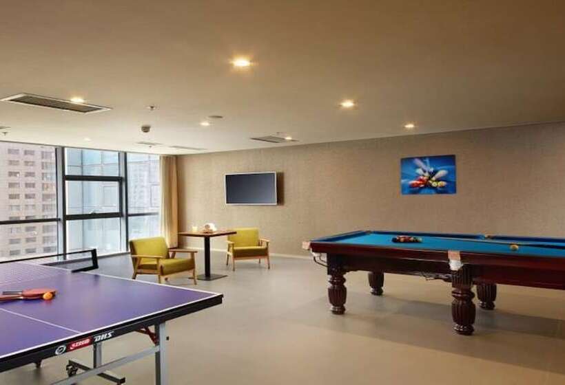 호텔 Holiday Inn Express Panjin Downtown, An Ihg