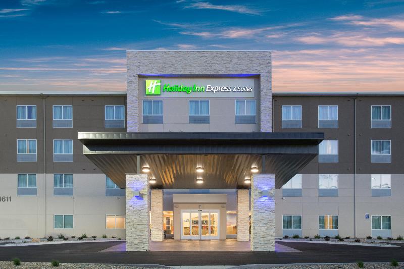 Отель Holiday Inn Express & Suites Rapid City Rushmore South, An Ihg