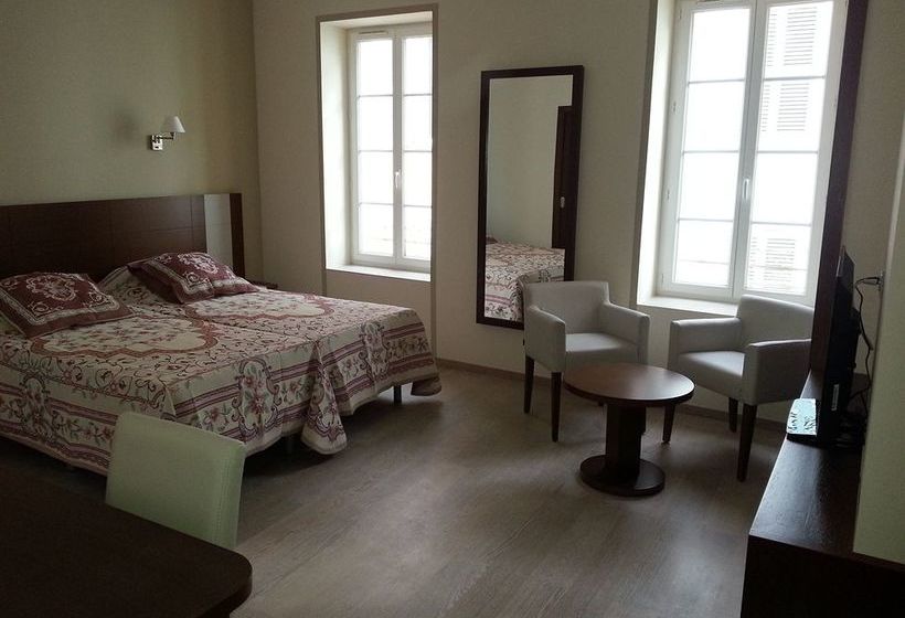 בית מלון כפרי Hostellerie De Cotignac